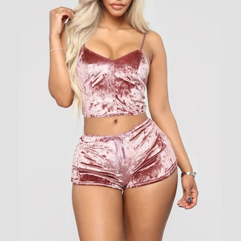 2021 Femei Catifea Sleepwear Sexy Cami Topuri De Cultură Solidă Pantaloni Scurți De Pijama Set Doamnelor Homewear Petrecere In Pijama Body 2 Buc