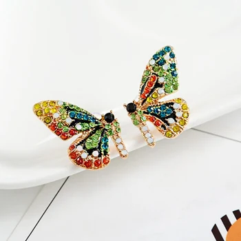 Europene și Americane de moda personalitate scurte fluture ureche unghii de culoare burghiu de partid accesoriu ureche unghii