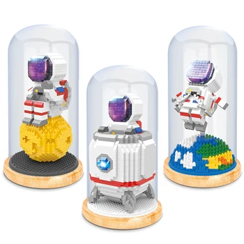 MOC Astronaut Micro Blocuri Cosmonaut Cifre Astronaut Cu Display Cutie de Lumină LED Diamond Mini Caramida Jucării Pentru Copii cadouri