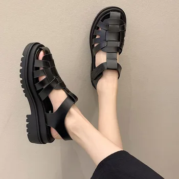 Pantofi de vara pentru femeie Plat Platforma Sandale Femei din Piele Moale Casual, sandale Gladiator pene Femei Pantofi alb negru