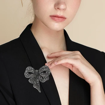 Moda Bijuterii Bowknot Brosa din Aliaj de Ambarcațiuni Stras Brose Vintage Pin pentru Femei Haina de Iarna Accesorii