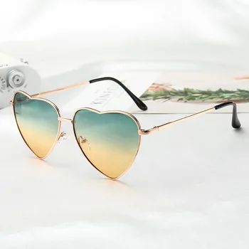 Doamnelor Inima în Formă de ochelari de Soare metal Femei de Brand Designer de Moda fără ramă DRAGOSTE Ocean Limpede Lentile de Ochelari de Soare Oculos UV400
